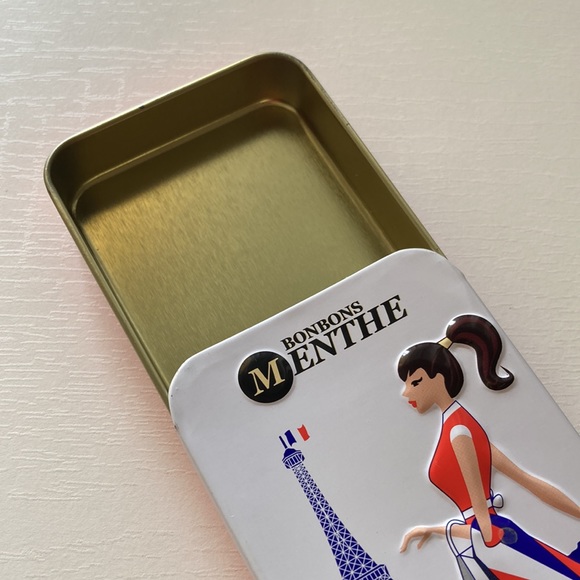 Metal Tin Box with Sliding Lid Paris France French Girl Poodle metal wallet - Picture 4 of 9